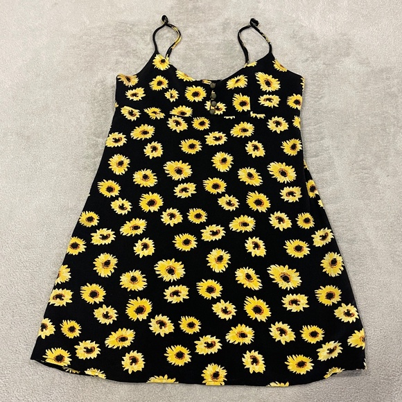 Urban Outfitters Sunflower Dress Size Small Petite - Picture 2 of 11